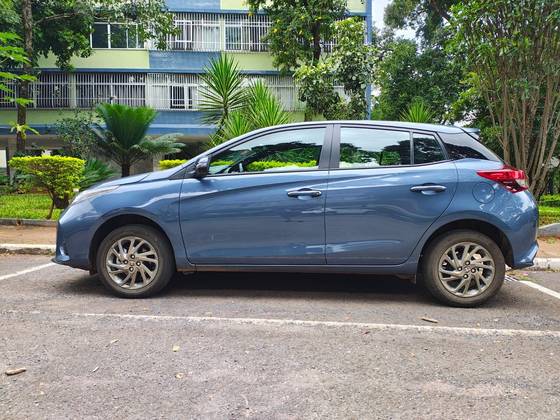 TOYOTA YARIS 1.5 16V FLEX XS MULTIDRIVE